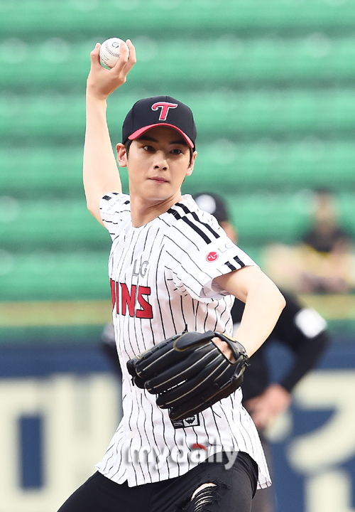 cha eunwoo baseball player